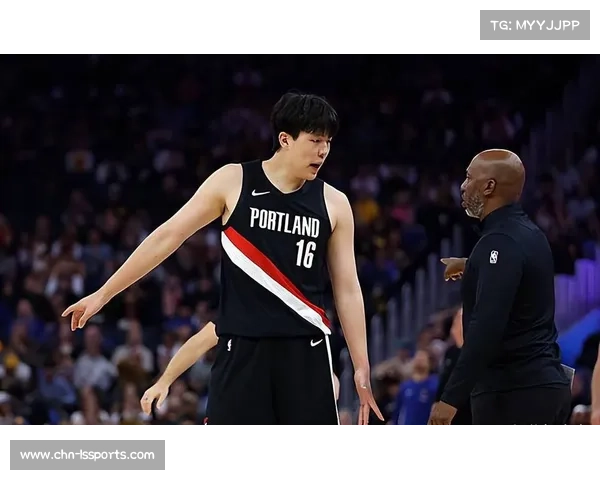 魔术三分命中率45.5%制胜，开拓者杨瀚森复出表现高效